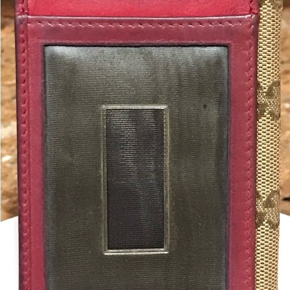 Gucci Beige and Red GG Card Holder - Picture 5 of 12